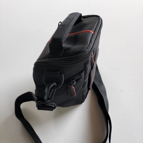 Case LogicCase Logic High Zoom Camera Case - Picture 4 of 7